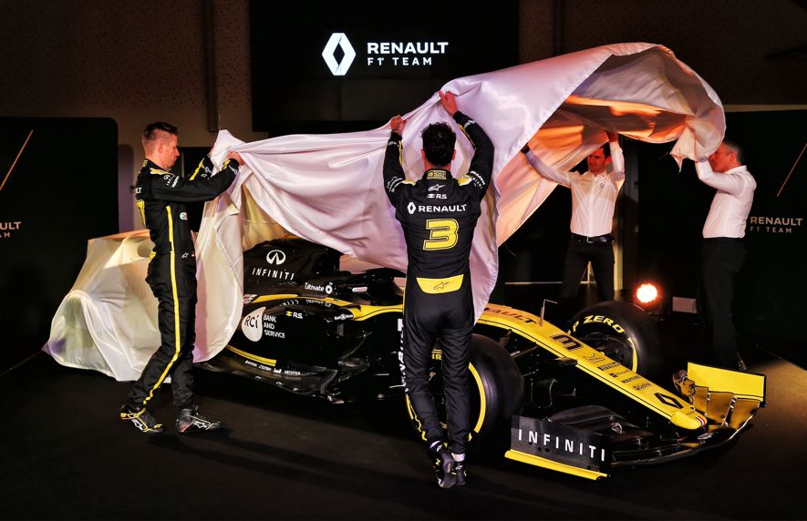 关于雷诺车队横扫红牛二队，拉塞尔扛起全队的信息