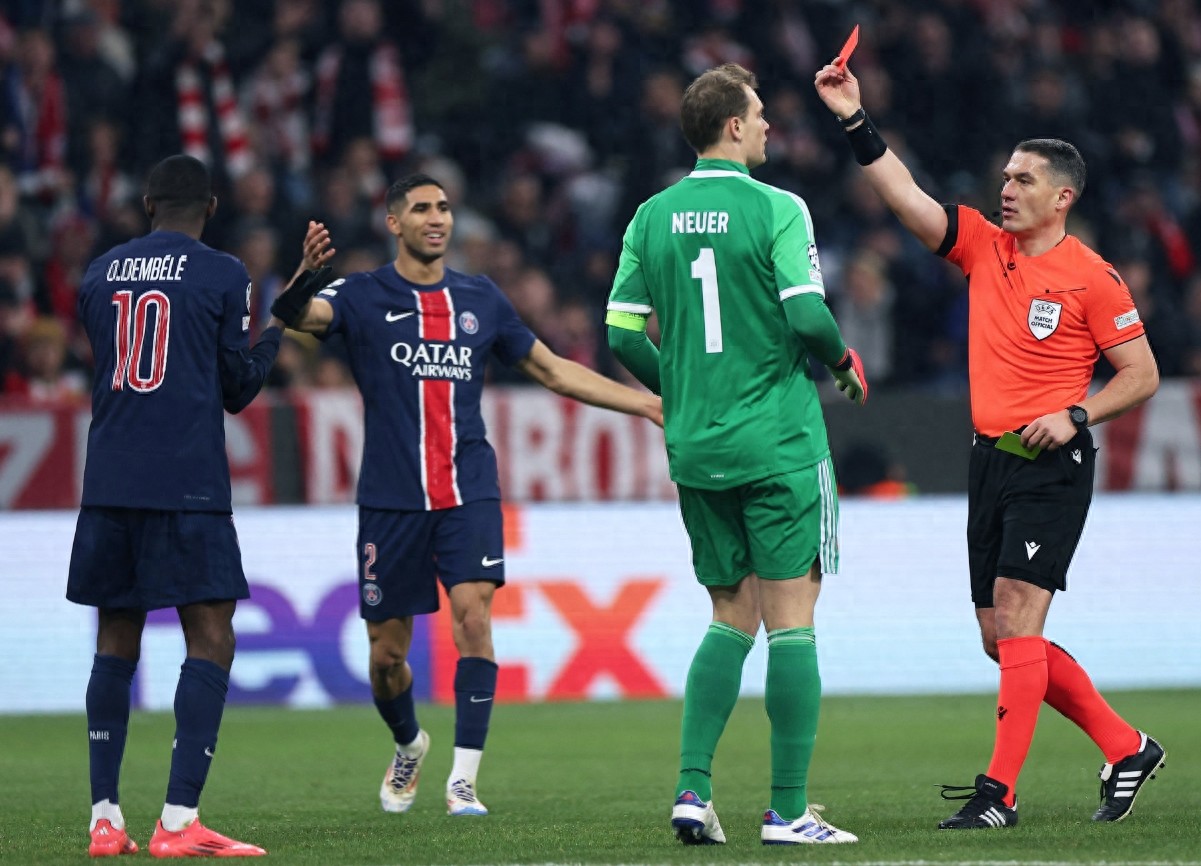 拜仁碾压韩国，范戴克统治全场