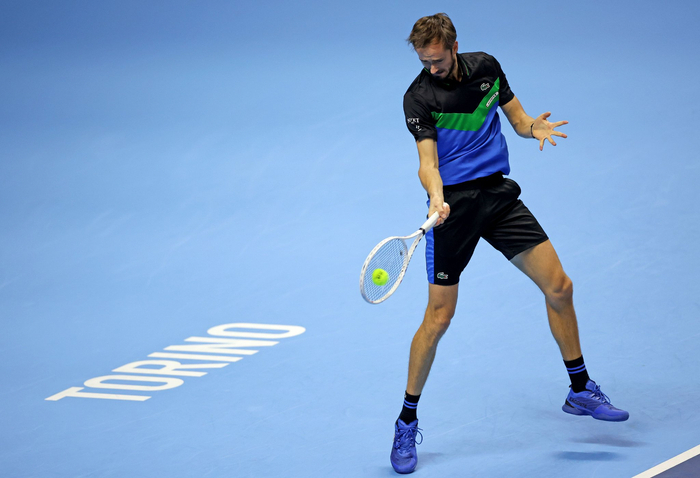 ATP总决赛逆转澳网,梅德韦杰夫统治全场 ATP总决赛逆转澳网,梅德韦杰夫统治全场