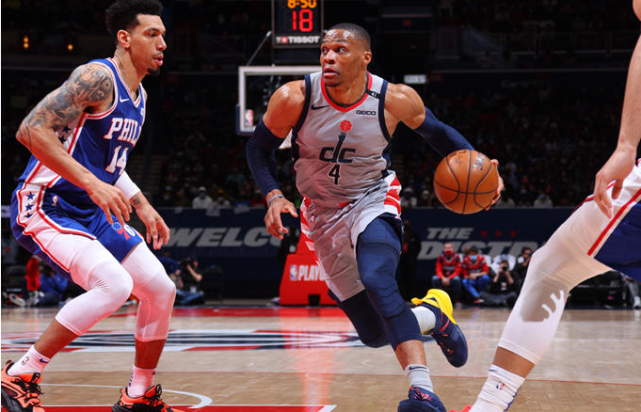 广州队碾压深圳队，恩比德关键制胜